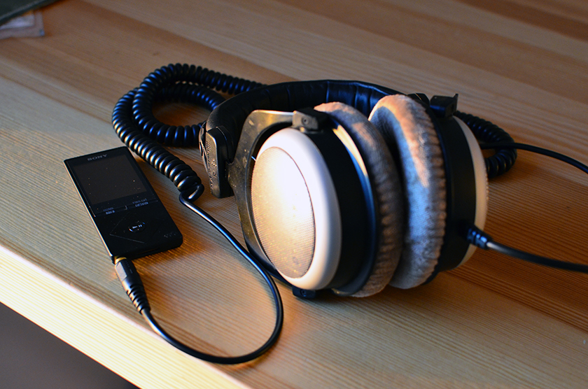 Beyerdynamic DT 880 Pro studio headphones