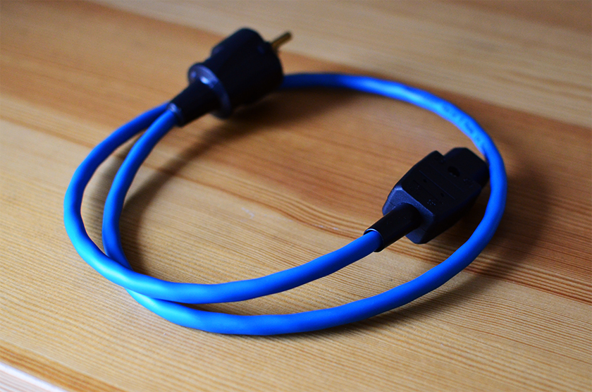 DIY power cord cable made with Groneberg wire and plugs.