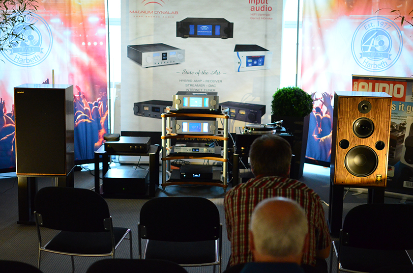 Harbeth Monitor 40.2 40th Anniversary loudspeakers driven by Magnum Dynalab MD-309 hybrid amplifier
